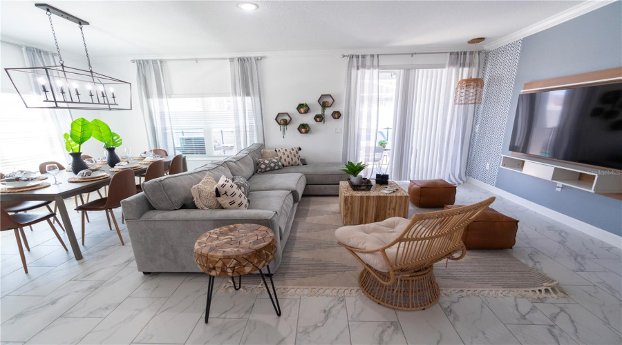 DAVENPORT, Florida 33896, 5 Bedrooms Bedrooms, ,4 BathroomsBathrooms,Residential,For Sale,SPLASH SHOT,0,MFRO6403610