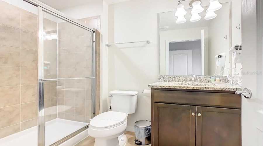 DAVENPORT, Florida 33837, 5 Bedrooms Bedrooms, ,4 BathroomsBathrooms,Residential,For Sale,TERRASONESTA,0,MFRO6409515