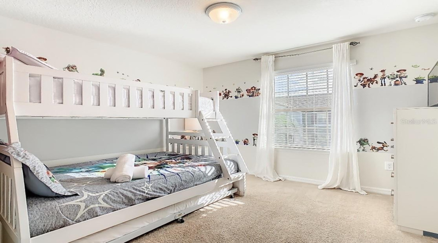 DAVENPORT, Florida 33837, 5 Bedrooms Bedrooms, ,4 BathroomsBathrooms,Residential,For Sale,TERRASONESTA,0,MFRO6409515