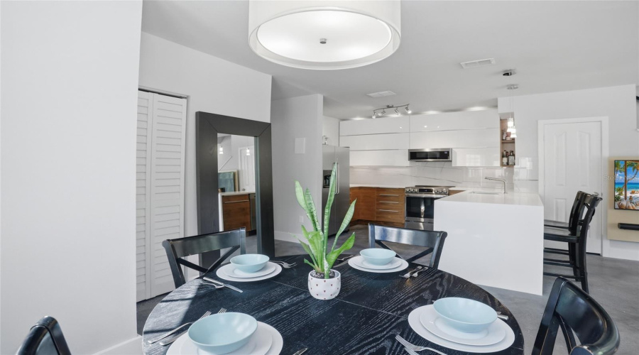 CELEBRATION, Florida 34747, 2 Bedrooms Bedrooms, ,2 BathroomsBathrooms,Residential,For Sale,CENTERVALE,0,MFRO6409340