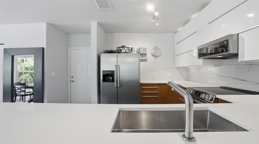 CELEBRATION, Florida 34747, 2 Bedrooms Bedrooms, ,2 BathroomsBathrooms,Residential,For Sale,CENTERVALE,0,MFRO6409340