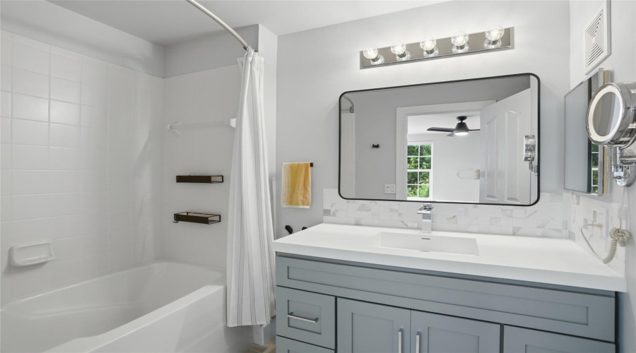 CELEBRATION, Florida 34747, 2 Bedrooms Bedrooms, ,2 BathroomsBathrooms,Residential,For Sale,CENTERVALE,0,MFRO6409340