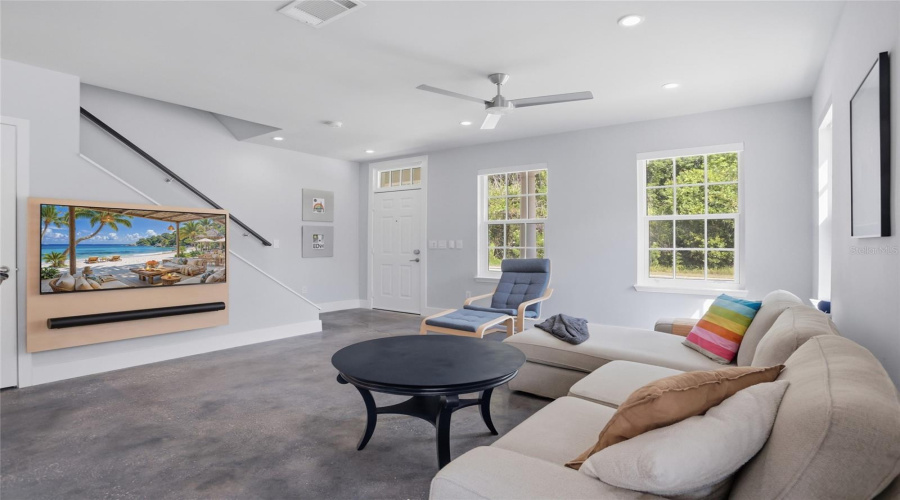 CELEBRATION, Florida 34747, 2 Bedrooms Bedrooms, ,2 BathroomsBathrooms,Residential,For Sale,CENTERVALE,0,MFRO6409340