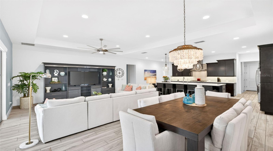 Dining room with new chandelier (2026)