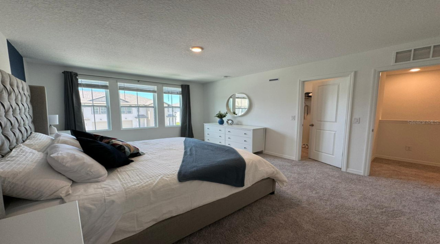 Davenport, Florida 33896, 3 Bedrooms Bedrooms, ,2 Bathroomsbathrooms,Residential,For Sale,Longboat,0,Mfro6409632