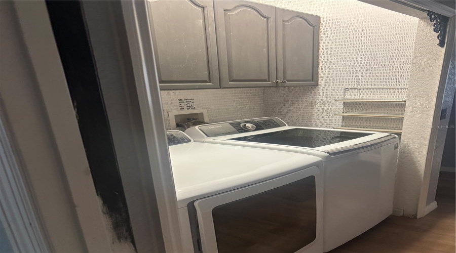 DAVENPORT, Florida 33897, 4 Bedrooms Bedrooms, ,3 BathroomsBathrooms,Residential,For Sale,CORVINA,0,MFRG5112633