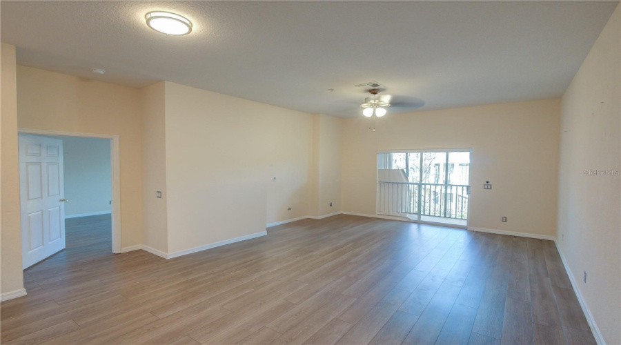 DAVENPORT, Florida 33897, 3 Bedrooms Bedrooms, ,2 BathroomsBathrooms,Residential,For Sale,LUCAYA,0,MFRTB8510407