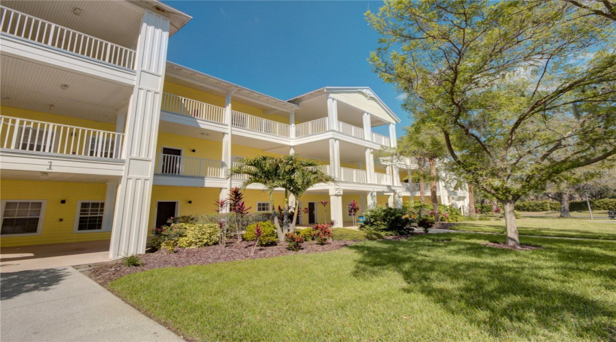 DAVENPORT, Florida 33897, 3 Bedrooms Bedrooms, ,2 BathroomsBathrooms,Residential,For Sale,LUCAYA,0,MFRTB8510407
