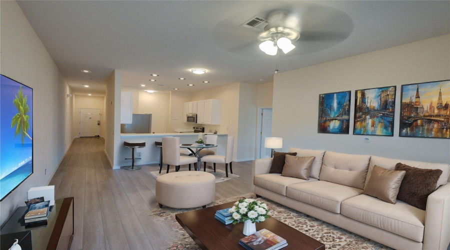 DAVENPORT, Florida 33897, 3 Bedrooms Bedrooms, ,2 BathroomsBathrooms,Residential,For Sale,LUCAYA,0,MFRTB8510407