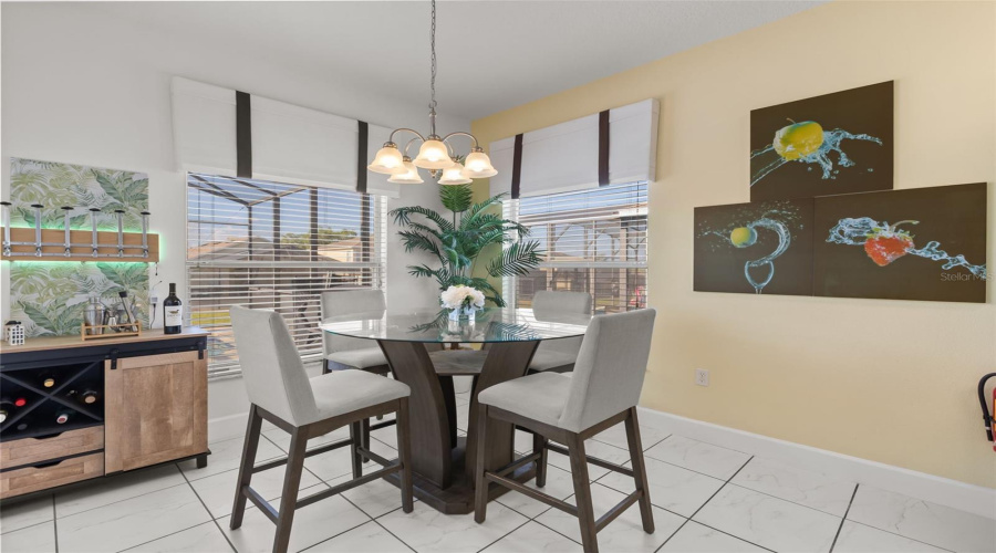 DAVENPORT, Florida 33897, 5 Bedrooms Bedrooms, ,4 BathroomsBathrooms,Residential,For Sale,HIGHGATE PARK,0,MFRO6409488