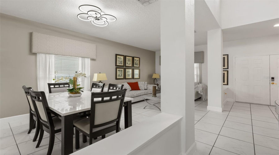 DAVENPORT, Florida 33897, 5 Bedrooms Bedrooms, ,4 BathroomsBathrooms,Residential,For Sale,HIGHGATE PARK,0,MFRO6409488