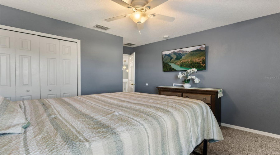 DAVENPORT, Florida 33897, 5 Bedrooms Bedrooms, ,4 BathroomsBathrooms,Residential,For Sale,HIGHGATE PARK,0,MFRO6409488