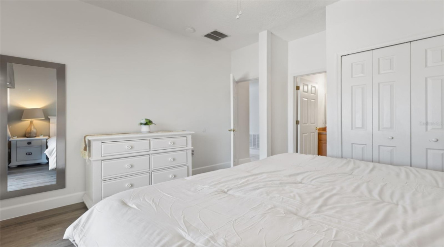 DAVENPORT, Florida 33897, 5 Bedrooms Bedrooms, ,4 BathroomsBathrooms,Residential,For Sale,HIGHGATE PARK,0,MFRO6409488