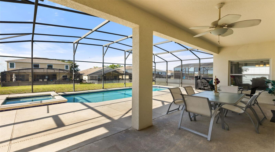 DAVENPORT, Florida 33897, 5 Bedrooms Bedrooms, ,4 BathroomsBathrooms,Residential,For Sale,HIGHGATE PARK,0,MFRO6409488