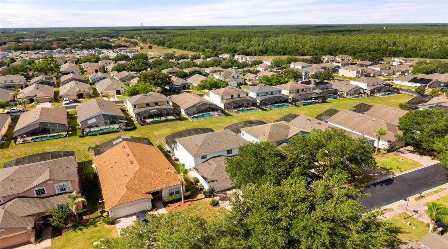 DAVENPORT, Florida 33897, 5 Bedrooms Bedrooms, ,4 BathroomsBathrooms,Residential,For Sale,HIGHGATE PARK,0,MFRO6409488