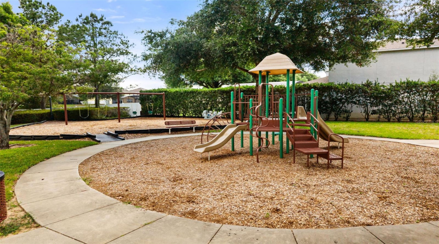 DAVENPORT, Florida 33897, 5 Bedrooms Bedrooms, ,4 BathroomsBathrooms,Residential,For Sale,HIGHGATE PARK,0,MFRO6409488