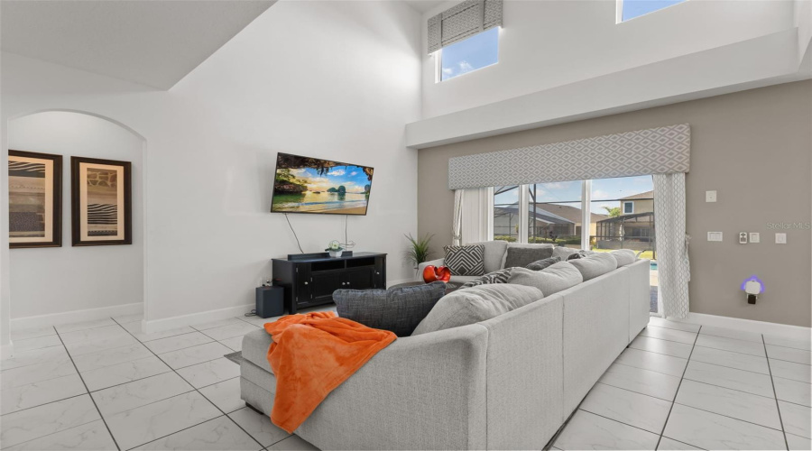 DAVENPORT, Florida 33897, 5 Bedrooms Bedrooms, ,4 BathroomsBathrooms,Residential,For Sale,HIGHGATE PARK,0,MFRO6409488