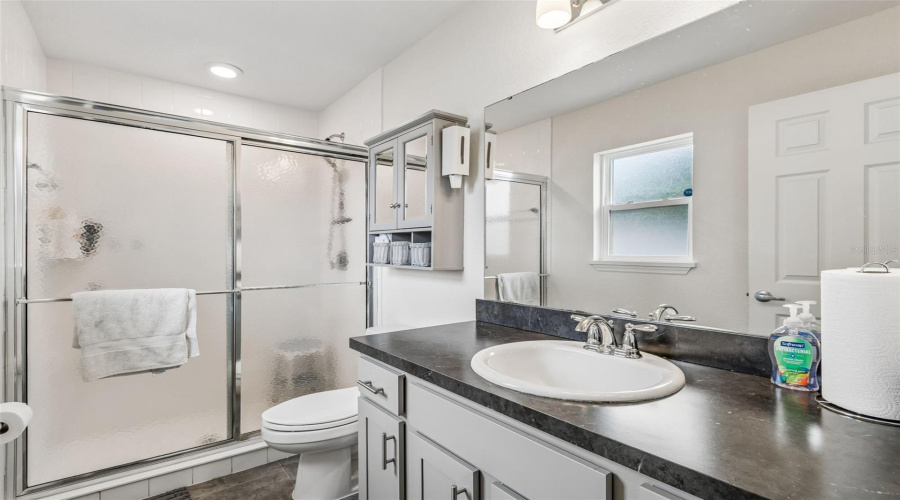 DAVENPORT, Florida 33837, 3 Bedrooms Bedrooms, ,2 BathroomsBathrooms,Residential,For Sale,FOXTAIL,0,MFRTB8510974