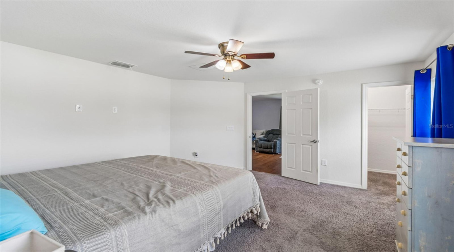 DAVENPORT, Florida 33837, 3 Bedrooms Bedrooms, ,2 BathroomsBathrooms,Residential,For Sale,FOXTAIL,0,MFRTB8510974