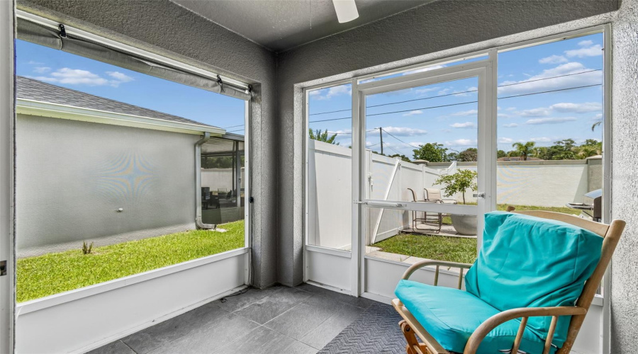 DAVENPORT, Florida 33837, 3 Bedrooms Bedrooms, ,2 BathroomsBathrooms,Residential,For Sale,FOXTAIL,0,MFRTB8510974