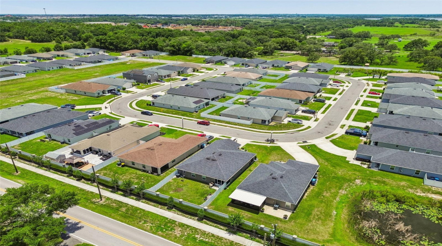 DAVENPORT, Florida 33837, 3 Bedrooms Bedrooms, ,2 BathroomsBathrooms,Residential,For Sale,FOXTAIL,0,MFRTB8510974