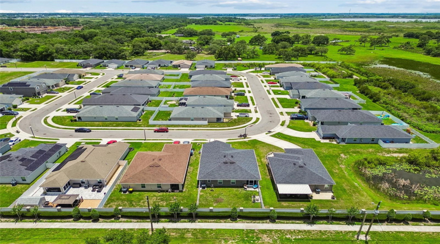 DAVENPORT, Florida 33837, 3 Bedrooms Bedrooms, ,2 BathroomsBathrooms,Residential,For Sale,FOXTAIL,0,MFRTB8510974