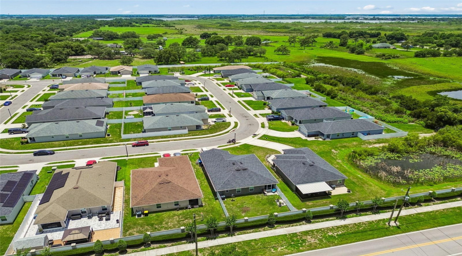 DAVENPORT, Florida 33837, 3 Bedrooms Bedrooms, ,2 BathroomsBathrooms,Residential,For Sale,FOXTAIL,0,MFRTB8510974