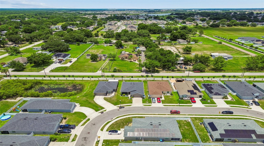 DAVENPORT, Florida 33837, 3 Bedrooms Bedrooms, ,2 BathroomsBathrooms,Residential,For Sale,FOXTAIL,0,MFRTB8510974