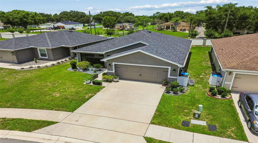 DAVENPORT, Florida 33837, 3 Bedrooms Bedrooms, ,2 BathroomsBathrooms,Residential,For Sale,FOXTAIL,0,MFRTB8510974