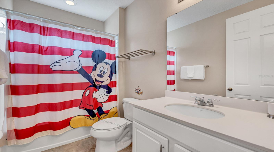 KISSIMMEE, Florida 34747, 4 Bedrooms Bedrooms, ,3 BathroomsBathrooms,Residential,For Sale,FLAMINGO KEY,0,MFRO6409063
