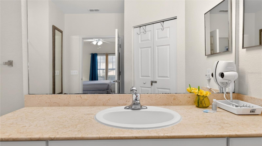 KISSIMMEE, Florida 34746, 4 Bedrooms Bedrooms, ,3 BathroomsBathrooms,Residential,For Sale,LUCAYAN HARBOUR CIR,0,MFRO6379583