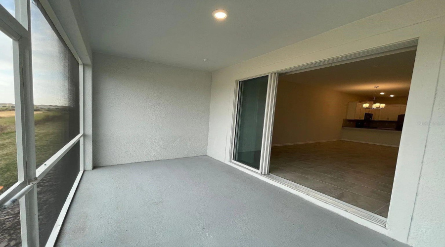 DAVENPORT, Florida 33896, 3 Bedrooms Bedrooms, ,2 BathroomsBathrooms,Residential,For Sale,OCEAN COURSE,0,MFRO6408573