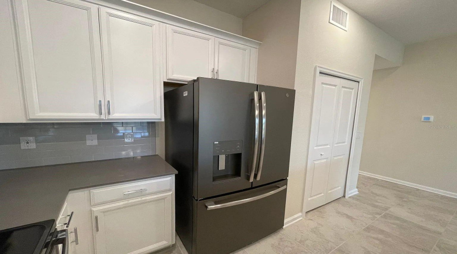 DAVENPORT, Florida 33896, 3 Bedrooms Bedrooms, ,2 BathroomsBathrooms,Residential,For Sale,OCEAN COURSE,0,MFRO6408573