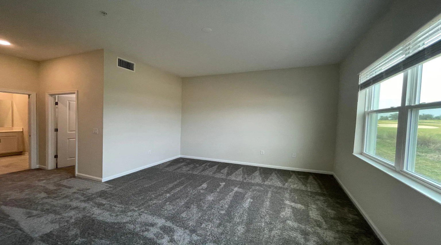 DAVENPORT, Florida 33896, 3 Bedrooms Bedrooms, ,2 BathroomsBathrooms,Residential,For Sale,OCEAN COURSE,0,MFRO6408573