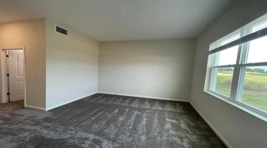 DAVENPORT, Florida 33896, 3 Bedrooms Bedrooms, ,2 BathroomsBathrooms,Residential,For Sale,OCEAN COURSE,0,MFRO6408573
