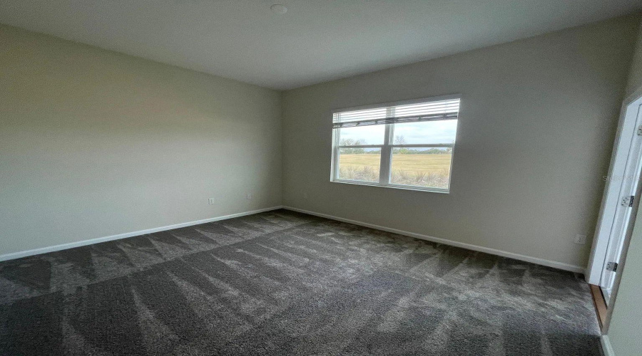 DAVENPORT, Florida 33896, 3 Bedrooms Bedrooms, ,2 BathroomsBathrooms,Residential,For Sale,OCEAN COURSE,0,MFRO6408573