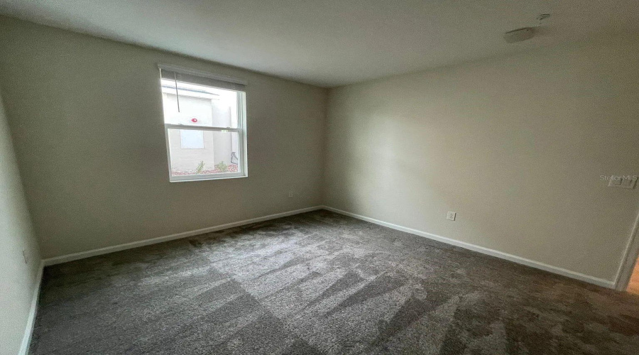 DAVENPORT, Florida 33896, 3 Bedrooms Bedrooms, ,2 BathroomsBathrooms,Residential,For Sale,OCEAN COURSE,0,MFRO6408573
