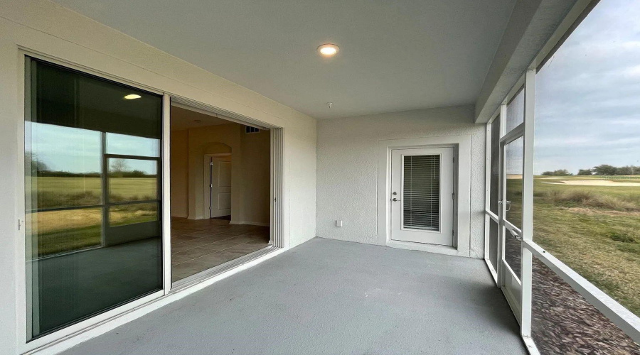 DAVENPORT, Florida 33896, 3 Bedrooms Bedrooms, ,2 BathroomsBathrooms,Residential,For Sale,OCEAN COURSE,0,MFRO6408573