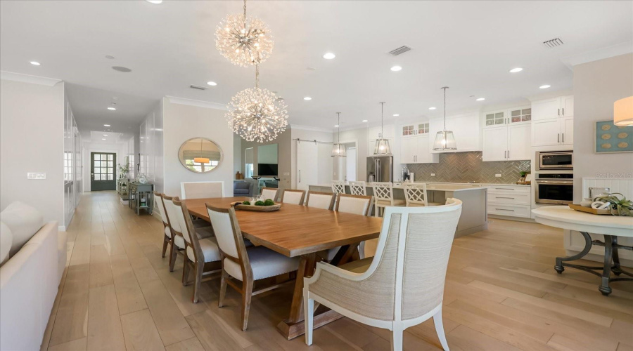REUNION, Florida 34747, 6 Bedrooms Bedrooms, ,6 BathroomsBathrooms,Residential,For Sale,EXCITEMENT,0,MFRO6409845