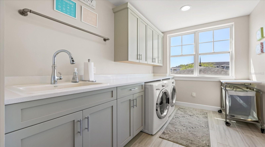 REUNION, Florida 34747, 6 Bedrooms Bedrooms, ,6 BathroomsBathrooms,Residential,For Sale,EXCITEMENT,0,MFRO6409845