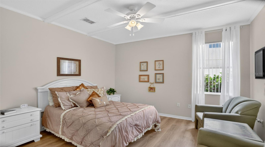 DAVENPORT, Florida 33896, 5 Bedrooms Bedrooms, ,4 BathroomsBathrooms,Residential,For Sale,SAND RIDGE,0,MFRO6409861