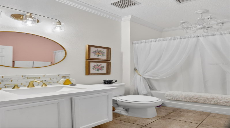 DAVENPORT, Florida 33896, 5 Bedrooms Bedrooms, ,4 BathroomsBathrooms,Residential,For Sale,SAND RIDGE,0,MFRO6409861