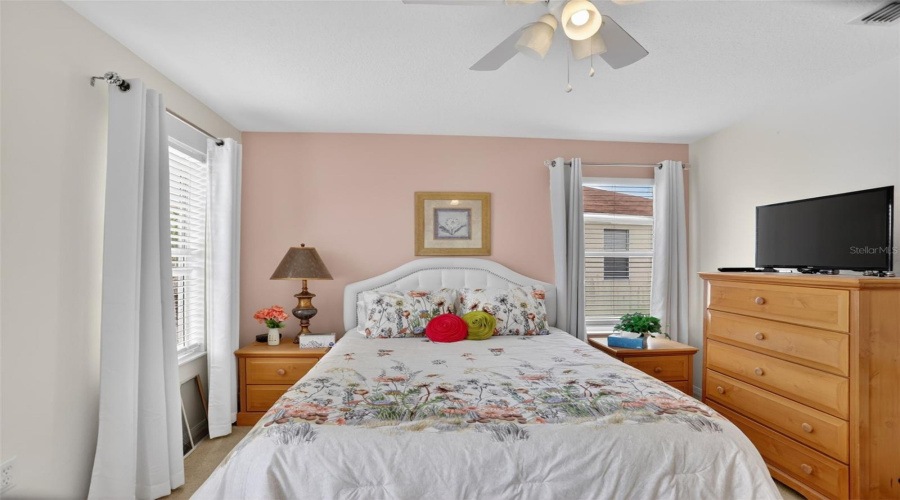 DAVENPORT, Florida 33896, 5 Bedrooms Bedrooms, ,4 BathroomsBathrooms,Residential,For Sale,SAND RIDGE,0,MFRO6409861