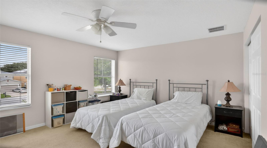 DAVENPORT, Florida 33896, 5 Bedrooms Bedrooms, ,4 BathroomsBathrooms,Residential,For Sale,SAND RIDGE,0,MFRO6409861