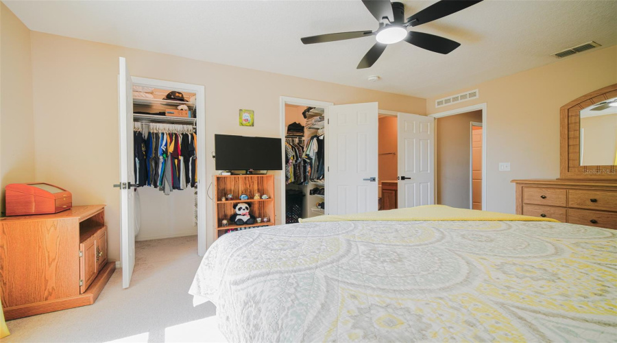 DAVENPORT, Florida 33837, 4 Bedrooms Bedrooms, ,3 BathroomsBathrooms,Residential,For Sale,LOBELIA,0,MFRO6410078