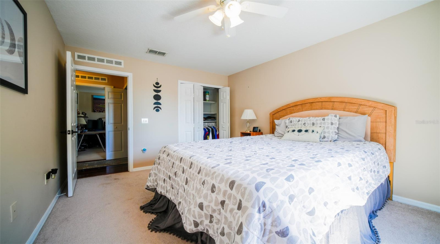 DAVENPORT, Florida 33837, 4 Bedrooms Bedrooms, ,3 BathroomsBathrooms,Residential,For Sale,LOBELIA,0,MFRO6410078