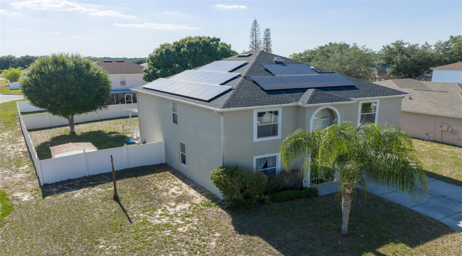 DAVENPORT, Florida 33837, 4 Bedrooms Bedrooms, ,3 BathroomsBathrooms,Residential,For Sale,LOBELIA,0,MFRO6410078