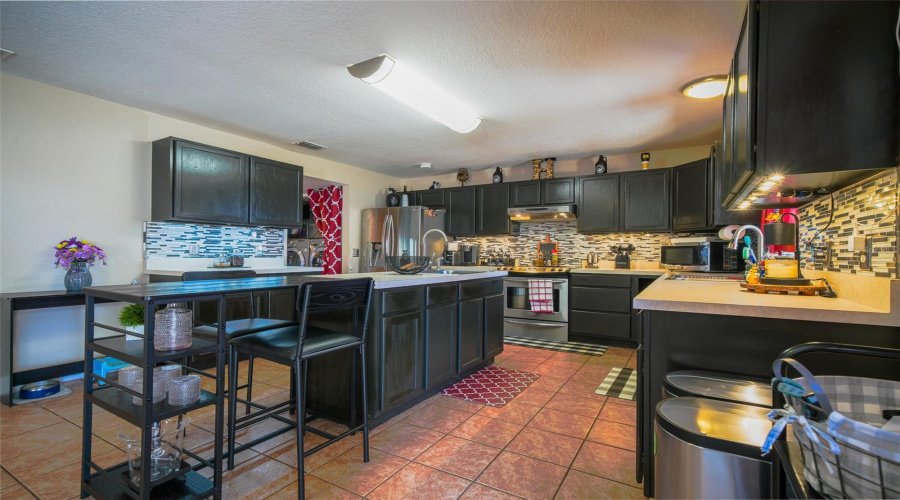 DAVENPORT, Florida 33837, 4 Bedrooms Bedrooms, ,3 BathroomsBathrooms,Residential,For Sale,LOBELIA,0,MFRO6410078
