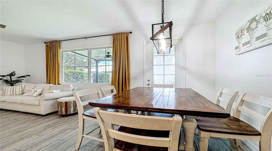 DAVENPORT, Florida 33896, 3 Bedrooms Bedrooms, ,2 BathroomsBathrooms,Residential,For Sale,BENOI DR,0,MFRO6409446