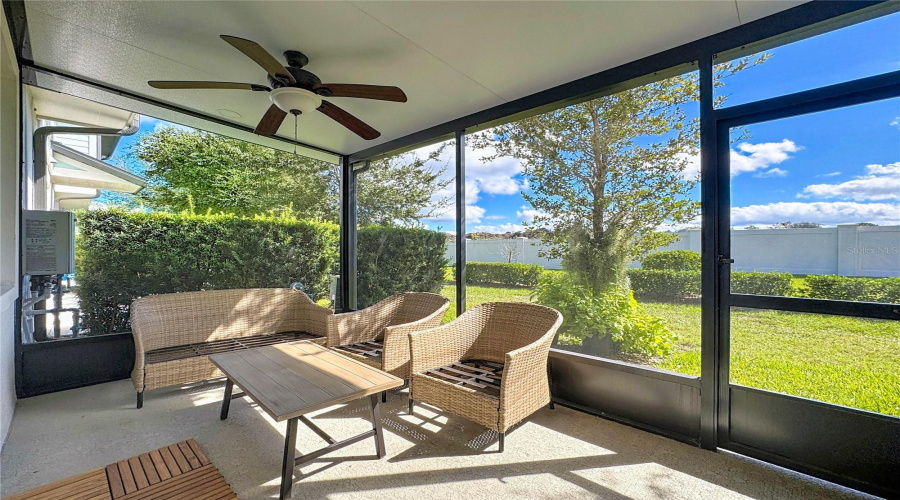DAVENPORT, Florida 33896, 3 Bedrooms Bedrooms, ,2 BathroomsBathrooms,Residential,For Sale,BENOI DR,0,MFRO6409446